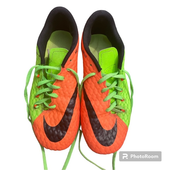 Nike Hypervenom Soccer Cleats GUC - Picture 2 of 7